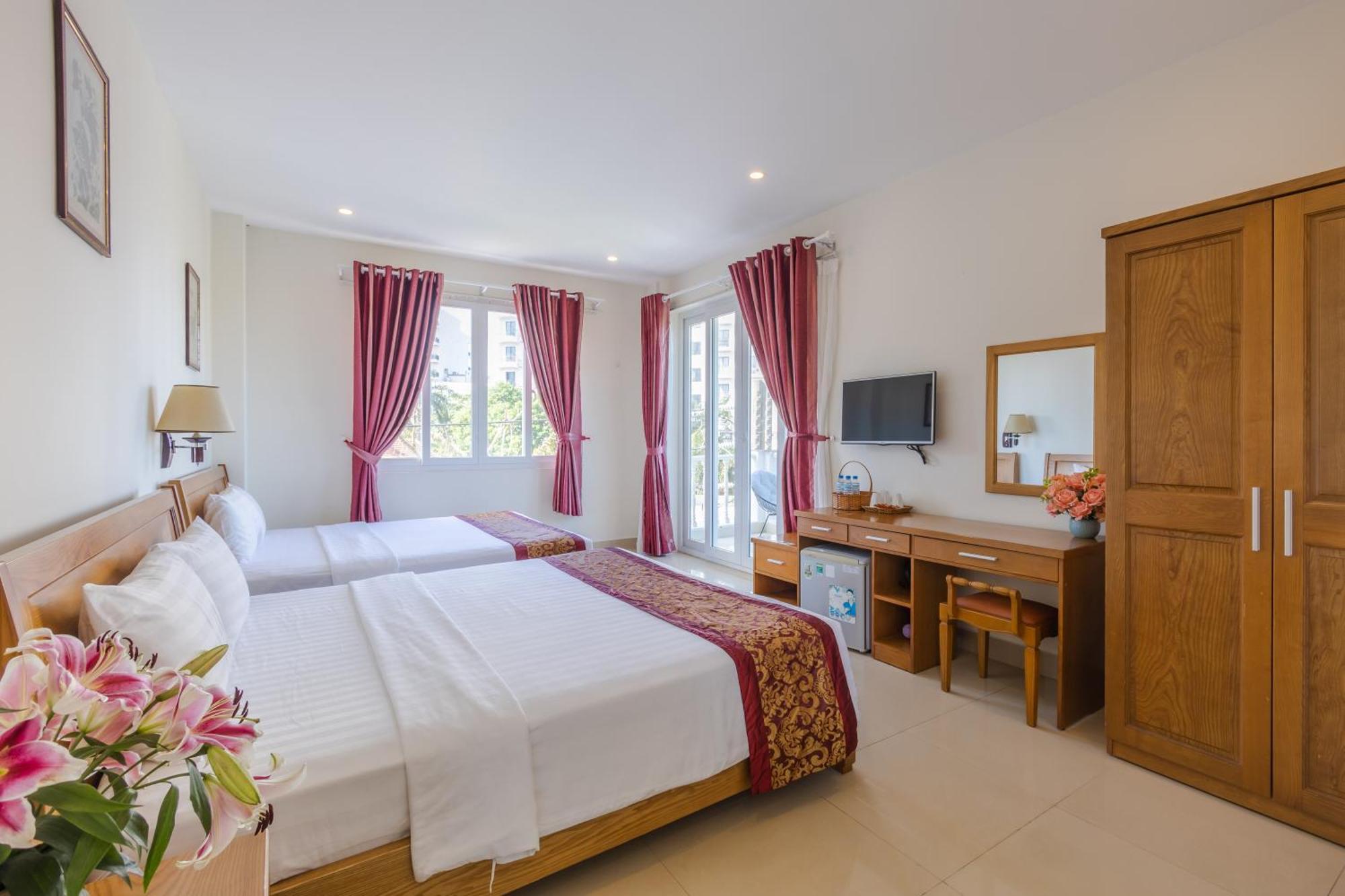 T&T Hotel And Spa 두옹 동 외부 사진