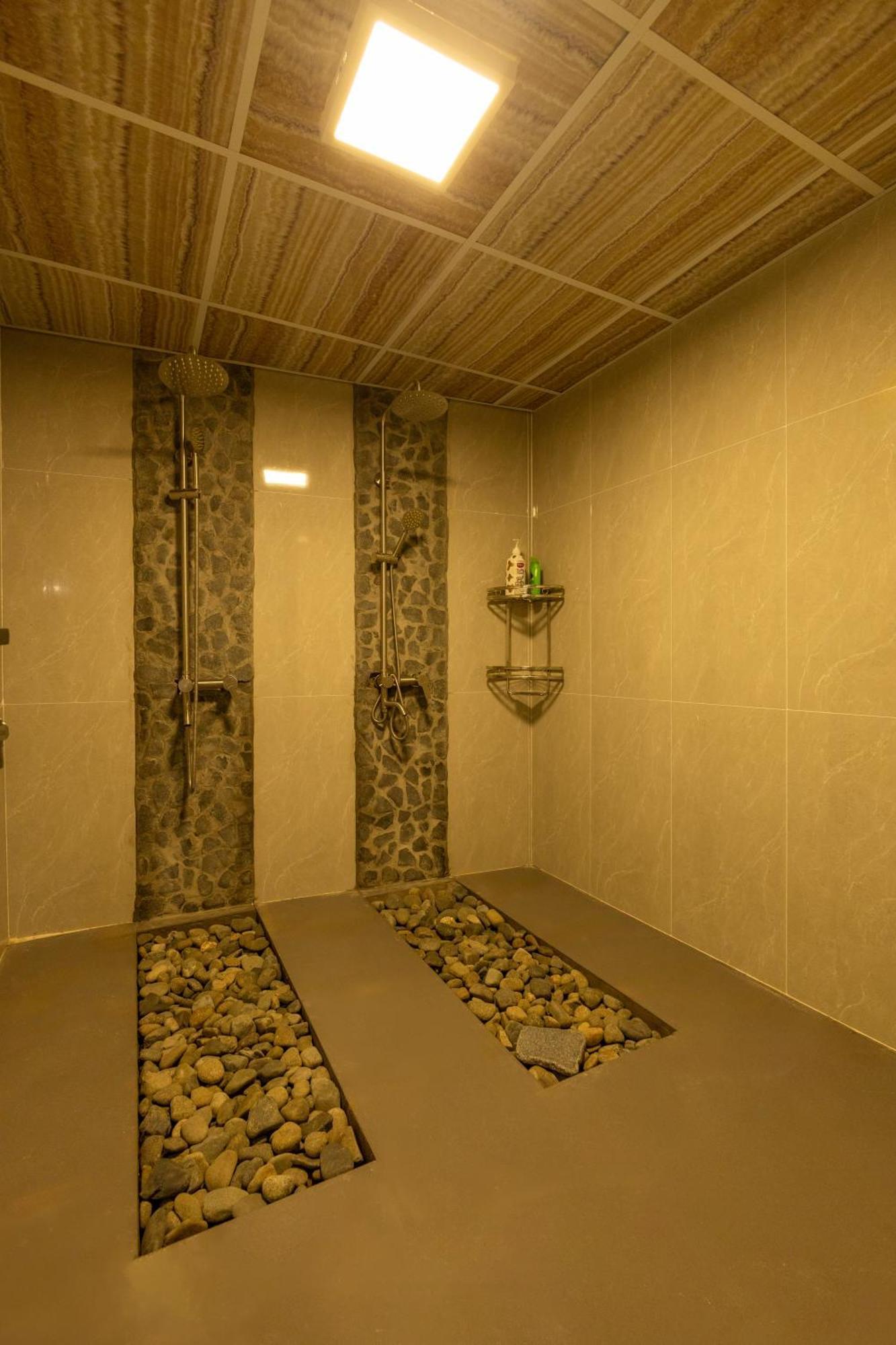 T&T Hotel And Spa 두옹 동 외부 사진