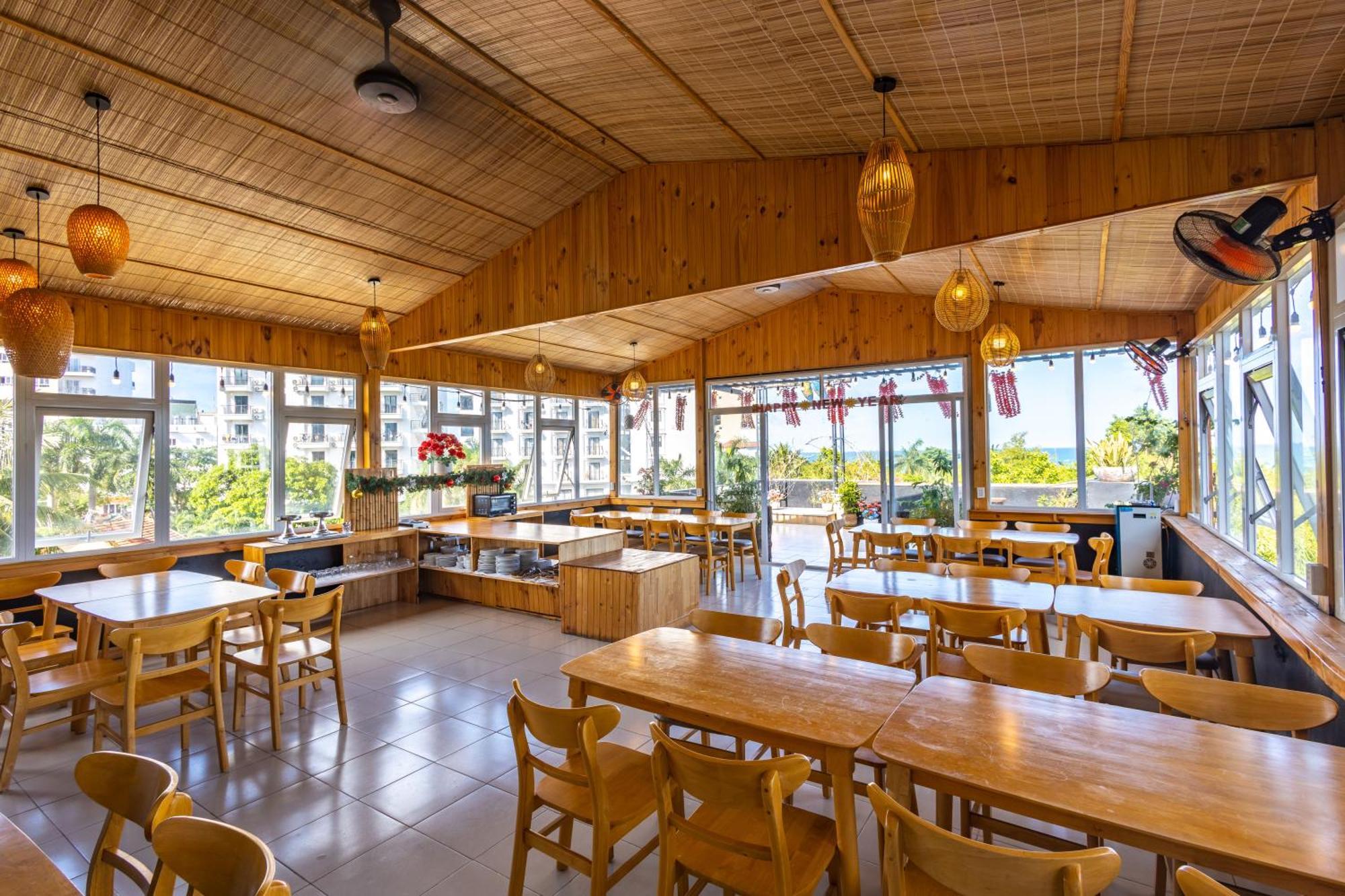T&T Hotel And Spa 두옹 동 외부 사진