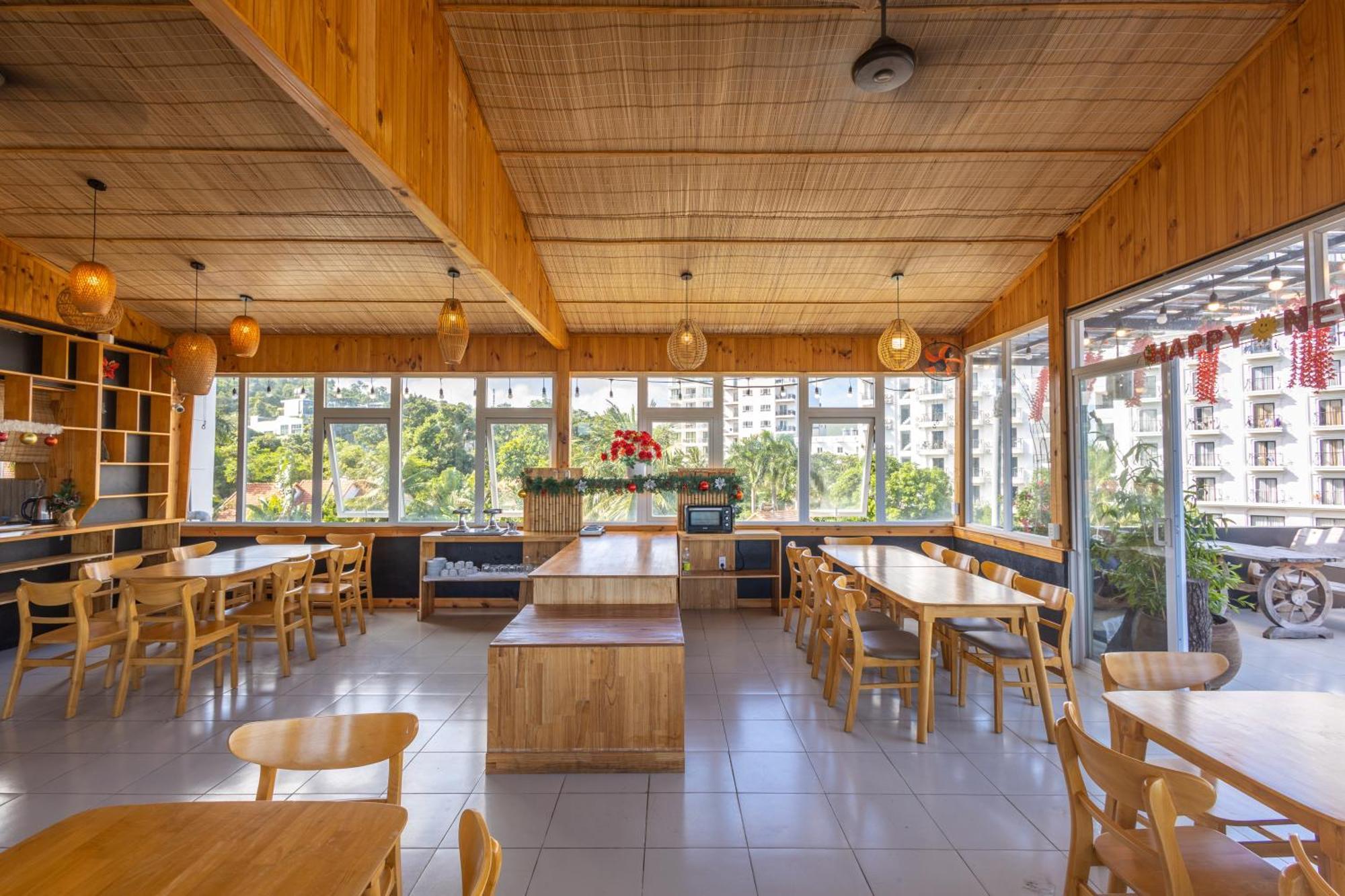 T&T Hotel And Spa 두옹 동 외부 사진