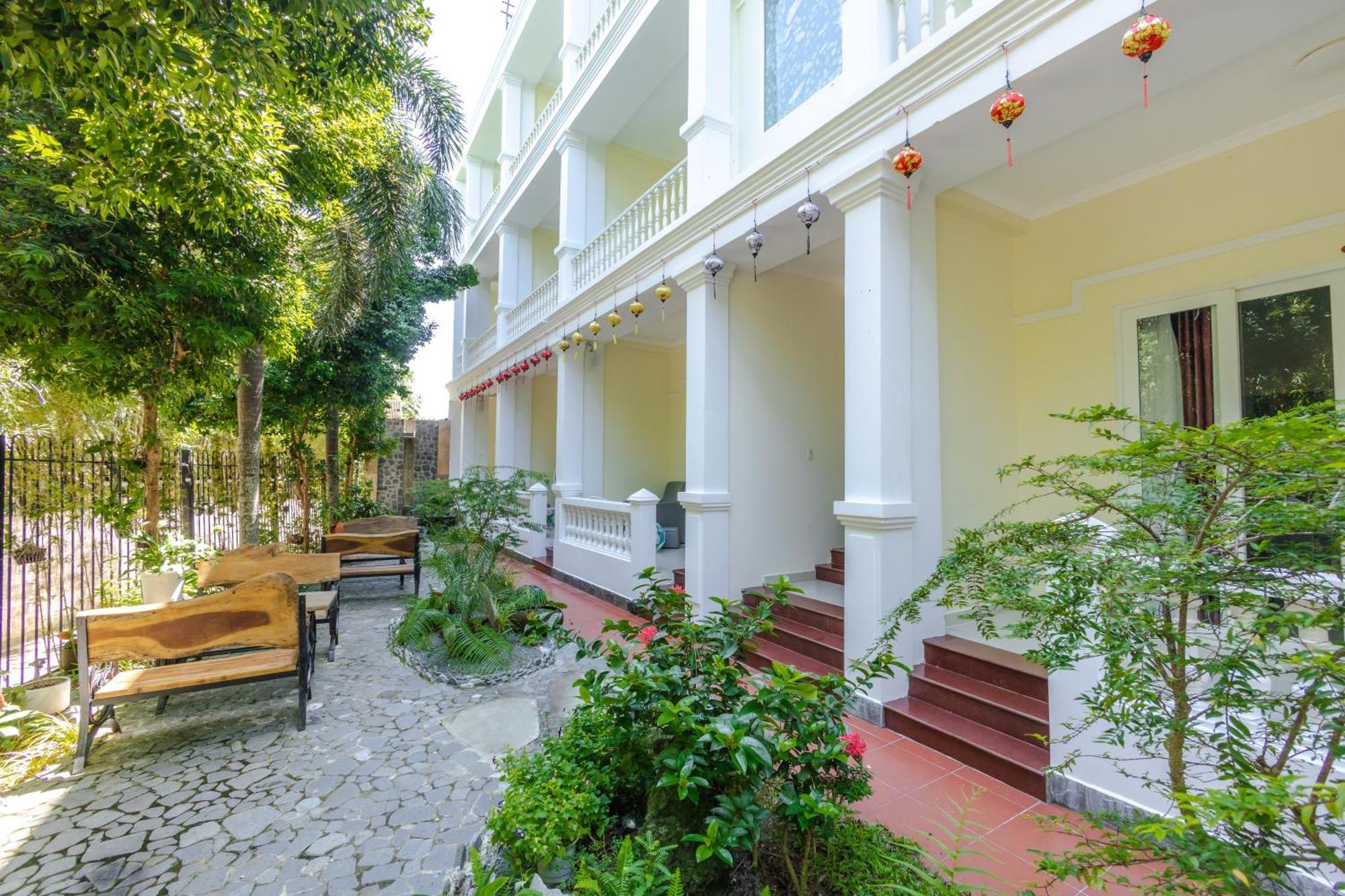 T&T Hotel And Spa 두옹 동 외부 사진